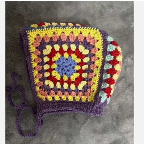 Women's Knitted Multi-Colored Hat Pilot Hat Aviator Hat - Picture 4 of 7